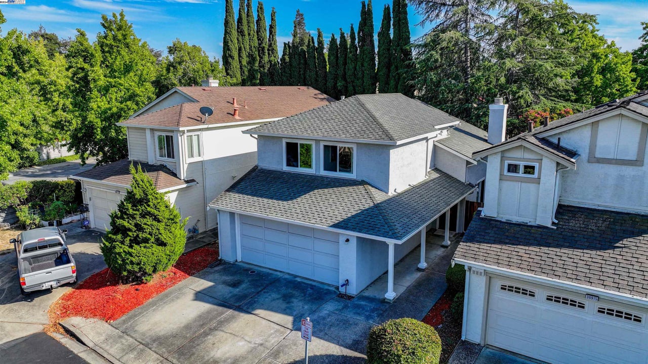 38921 Riverbank Ter, Fremont