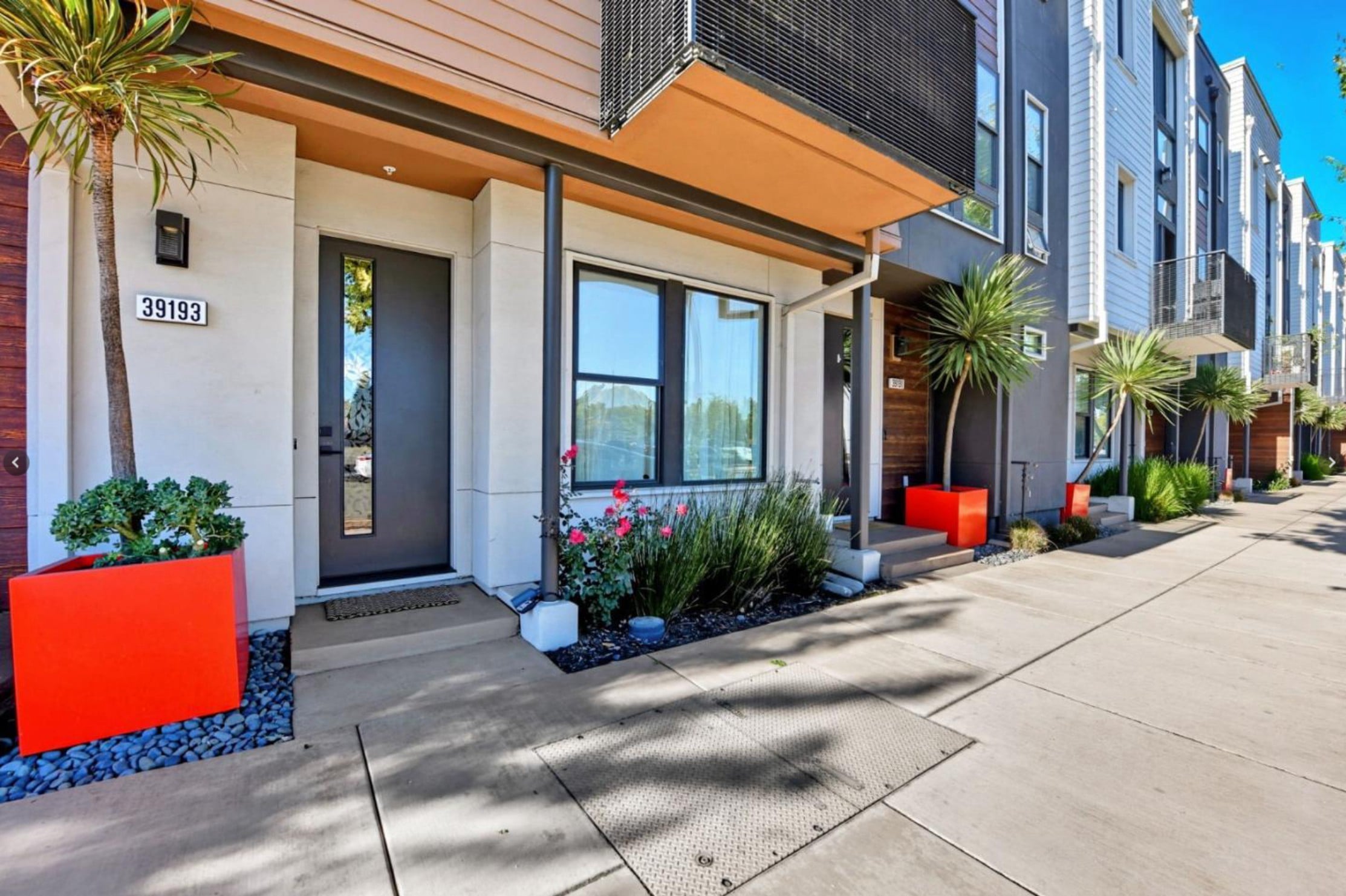 39193 State St, Fremont