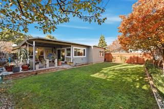976 2nd Ave, Redwood City